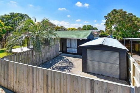 Photo of property in 1/24 Nearco Street, Randwick Park, Auckland, 2105
