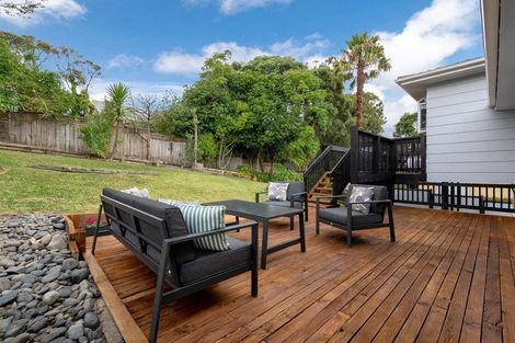 Photo of property in 53 Lynden Avenue, Hillcrest, Auckland, 0627