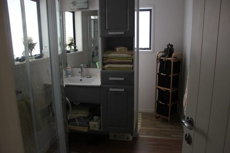 Photo of property in 388 Pine Valley Road, Dairy Flat, Silverdale, 0992