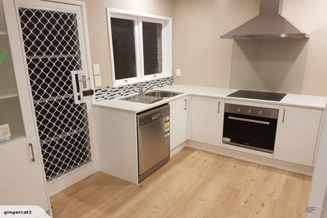 Photo of property in 2/59 Francis Street, Hauraki, Auckland, 0622