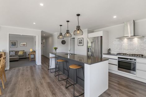 Photo of property in 83 Waipunahau Road, Waikanae, 5036