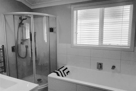 Photo of property in 29c Collingwood Street, Waterloo, Lower Hutt, 5011