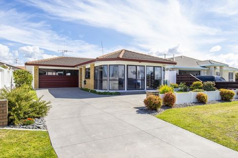 Photo of property in 186 Grenada Street, Mount Maunganui, 3116