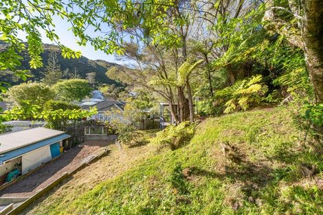 Photo of property in 7a Wyndrum Avenue, Waterloo, Lower Hutt, 5011