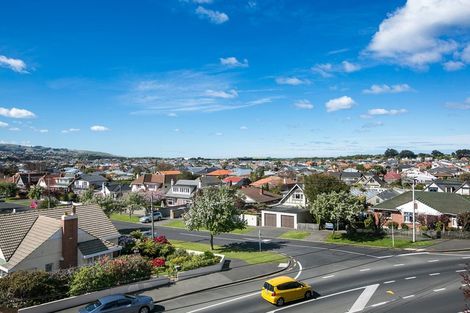Photo of property in 98 Forbury Road, Saint Clair, Dunedin, 9012