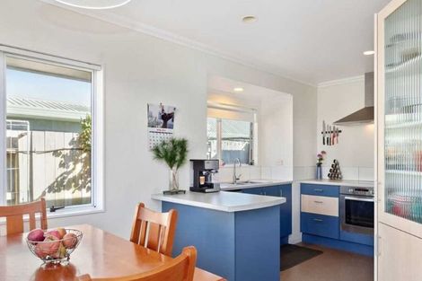 Photo of property in 10a Liftan Place, Mount Maunganui, 3116