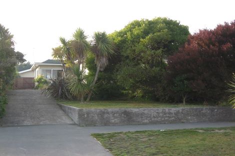 Photo of property in 25 Pine Avenue, New Brighton, Christchurch, 8061