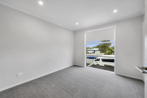 Photo of property in 74b Stanley Road, Glenfield, Auckland, 0629
