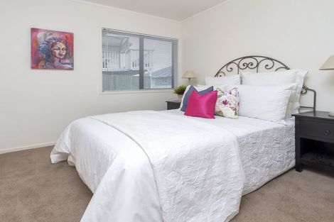 Photo of property in 1/3 Waller Avenue, Bucklands Beach, Auckland, 2012