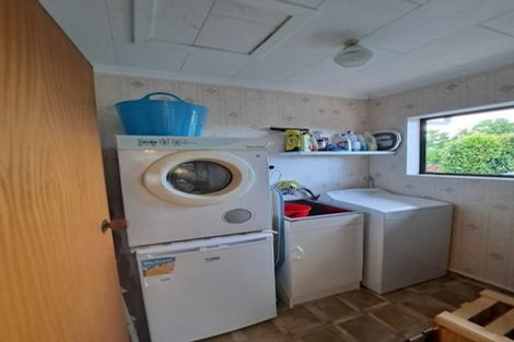 Photo of property in 13a Julian Place, Westown, New Plymouth, 4310