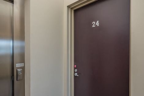 Photo of property in 24/4u Seaview Road, Paraparaumu Beach, Paraparaumu, 5032