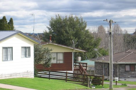 Photo of property in 10 Rauhea Street, Brookfield, Tauranga, 3110