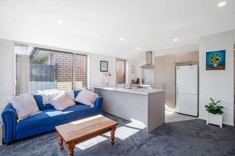 Photo of property in 8b Mortlake Street, Islington, Christchurch, 8042