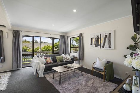 Photo of property in 7/60 Birkdale Road, Birkdale, Auckland, 0626