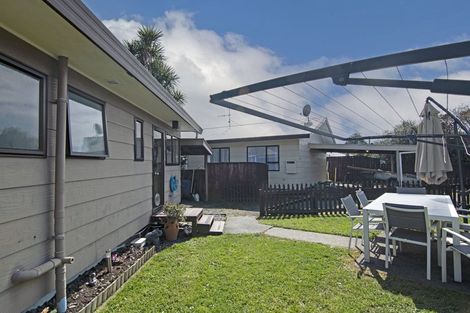 Photo of property in 3/32 Polstead Road, Stoke, Nelson, 7011