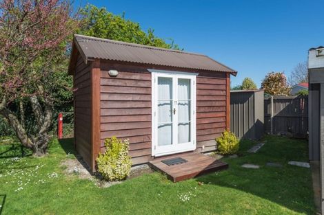 Photo of property in 147 Kendal Avenue, Burnside, Christchurch, 8053