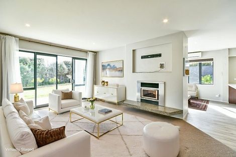 Photo of property in 11 Bayvista Drive, Karaka, Papakura, 2113