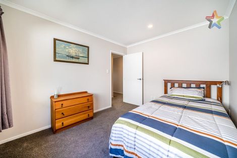 Photo of property in 1a Peel Place, Wainuiomata, Lower Hutt, 5014