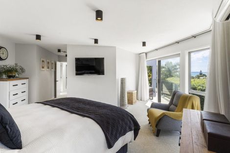 Photo of property in 10 Mccrystal Avenue, Bucklands Beach, Auckland, 2012