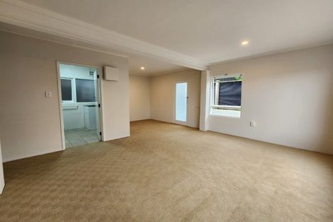 Photo of property in 1/23 Sanders Avenue, Takapuna, Auckland, 0622