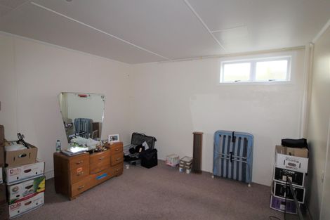 Photo of property in 24 Garden Street, Lumsden, 9730