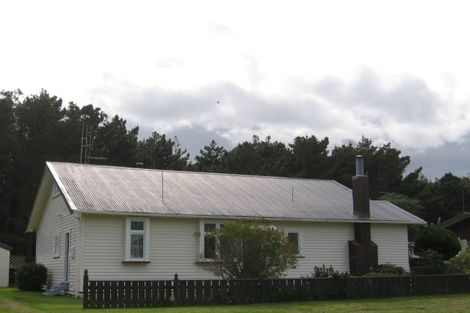 Photo of property in 7 Cousins Avenue West, Foxton Beach, Foxton, 4815