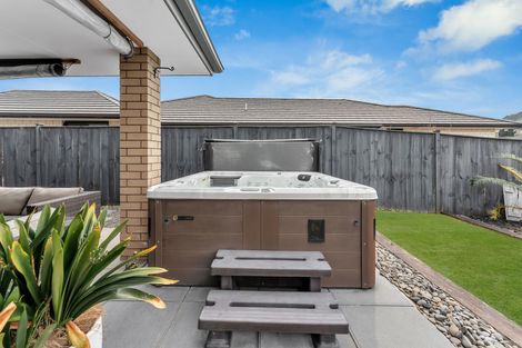 Photo of property in 1 Helenvale Crescent, Pokeno, 2402