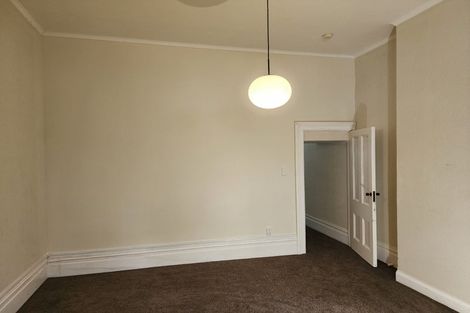 Photo of property in 32 Roy Street, Newtown, Wellington, 6021