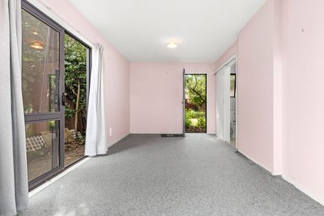 Photo of property in 10 Haslett Place, Upper Riccarton, Christchurch, 8041