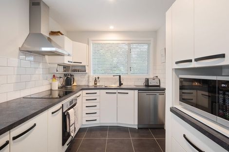 Photo of property in 2/28 Ingrid Street, Parklands, Christchurch, 8083