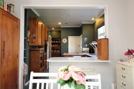 Photo of property in 24 Rewa Street, Takaro, Palmerston North, 4412