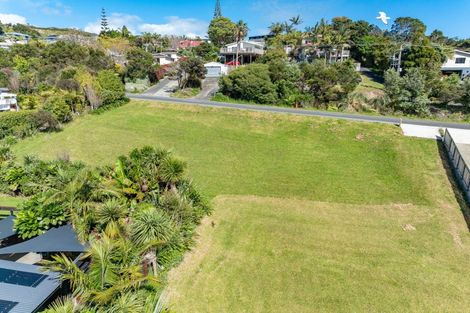 Photo of property in 30 Cable Bay Block Road, Cable Bay, 0420