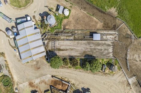 Photo of property in 1968 Kimbolton Road, Kiwitea, Feilding, 4777