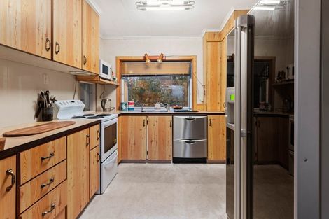 Photo of property in 29 Russell Crescent, Western Heights, Rotorua, 3015