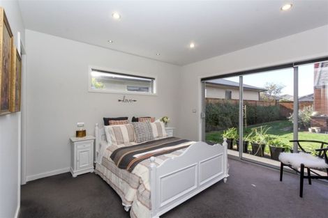Photo of property in 7 St Andrews Parkway, Waiwhakaiho, New Plymouth, 4312