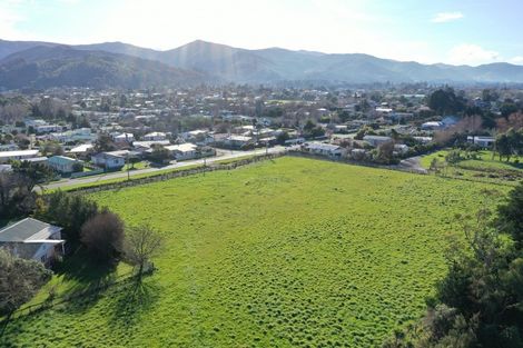 Photo of property in 65-69 Waite Street, Featherston, 5710