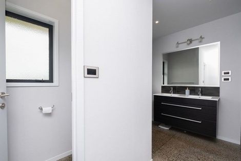 Photo of property in 60 Monmouth Road, Pembroke, Stratford, 4394