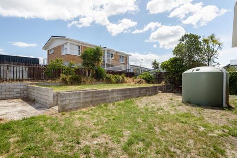 Photo of property in 72 Links Avenue, Mount Maunganui, 3116