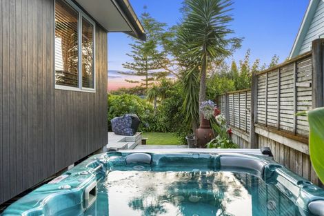 Photo of property in 108 Charles Street, Westshore, Napier, 4110