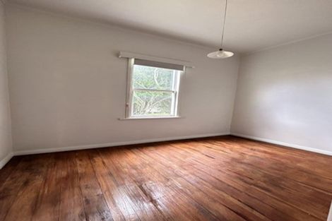 Photo of property in 28 Seddon Street, Levin, 5510