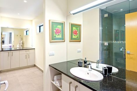 Photo of property in 34 Titoki Road, Waikanae Beach, Waikanae, 5036