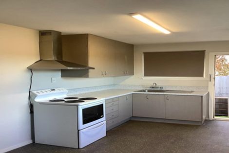 Photo of property in 4/573 Hereford Street, Linwood, Christchurch, 8011