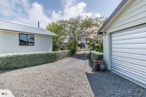 Photo of property in 19b Bank Street, Amberley, 7410