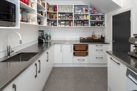 Photo of property in 63a Evelyn Road, Cockle Bay, Auckland, 2014