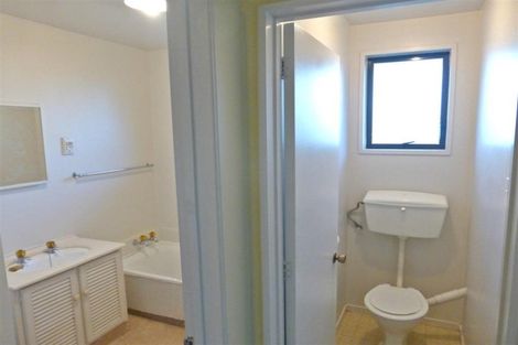 Photo of property in 6 Kinross Street, Hei Hei, Christchurch, 8042