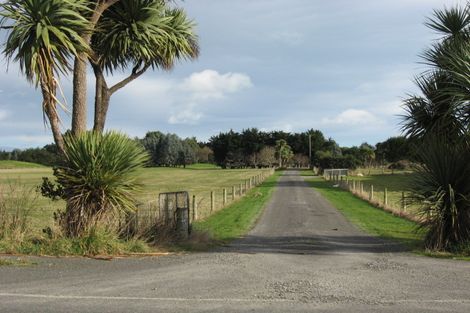 Photo of property in 63 Otatara Road, Otatara, Invercargill, 9879