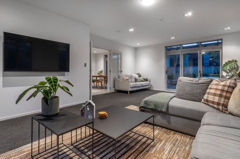 Photo of property in 35 Endeavour Drive, Whitby, Porirua, 5024