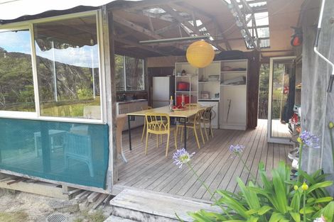Photo of property in 19 Edith Ridge Road, Kawau Island, 0920