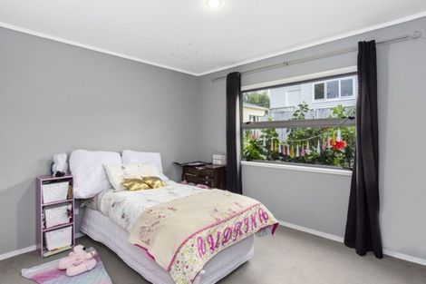 Photo of property in 8a Cameron Road, Te Puke, 3119