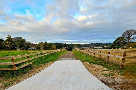 Photo of property in 679 Ridge Road, Riverhead, 0793